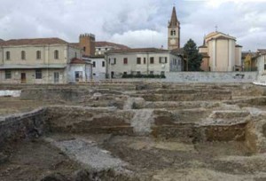 lo stato attuale di Piazzale Mondadori